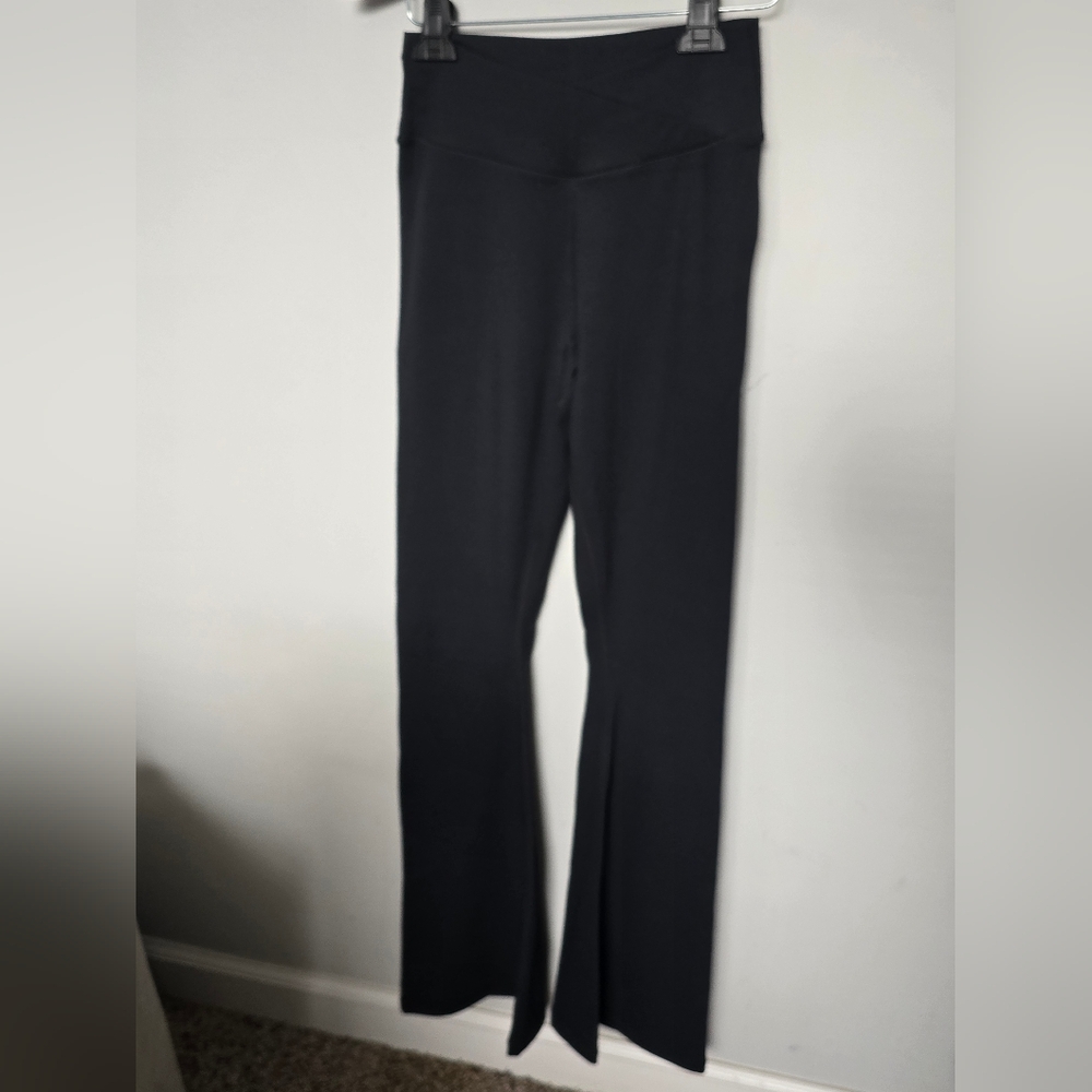 P'tula Black Flared Leggings